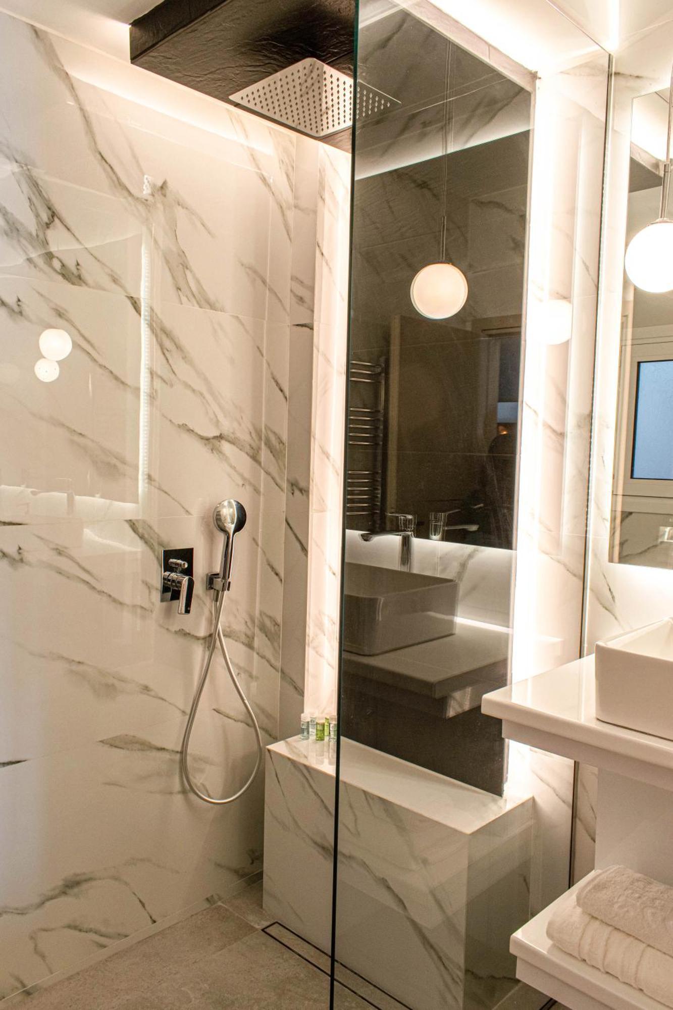 Aether - Modern & Luxe With 65 Tv By Tt * Athens